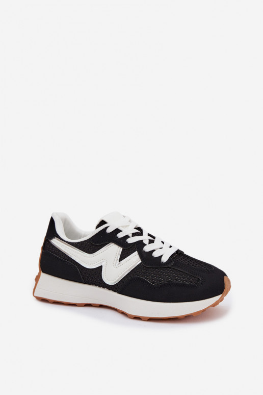 tênis Feminino com uma plataforma cor preta Janelora