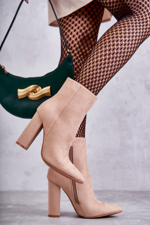 Estilo elegante Botas de camurça com salto bege Ettany