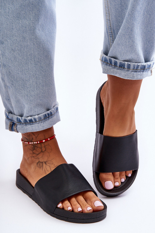 À modalo clássico Feminino Chinelos cor preta Rolien