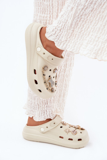 Chinelos leves Chinelos femininosPrzypinkami bege Linaviela