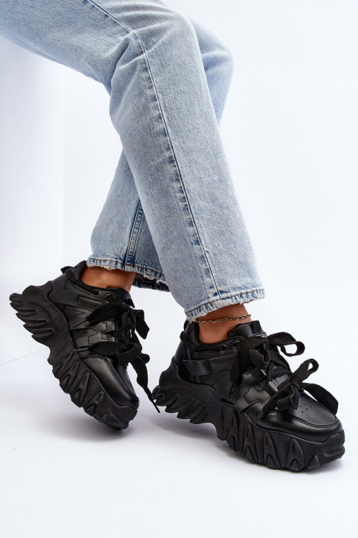 À modalo de tênis Feminino com solas maciças da moda cor preta Ellerai