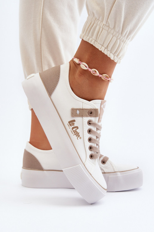  Sapatos de lazer Lee Cooper LCEM-24-31-2198 cor branca