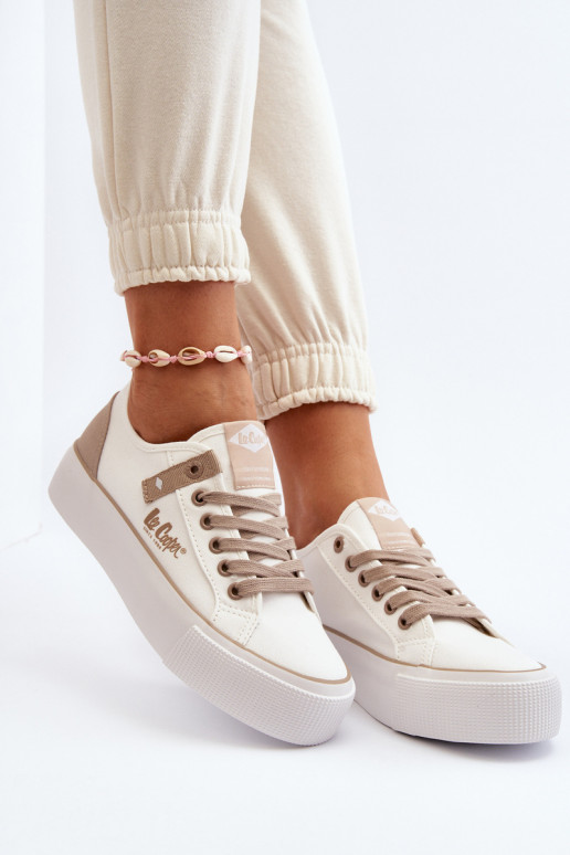  Sapatos de lazer Lee Cooper LCEM-24-31-2198 cor branca