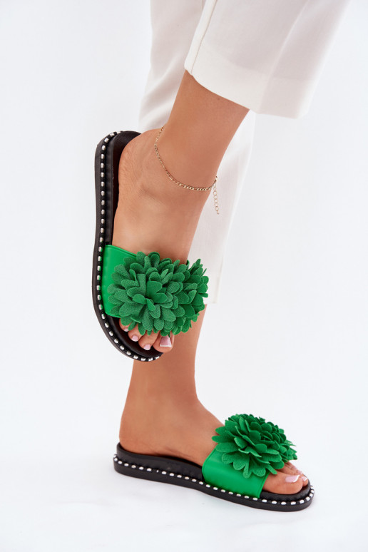 Chinelos femininos Ozdobione com motivos floraisami cor verde Cellanen