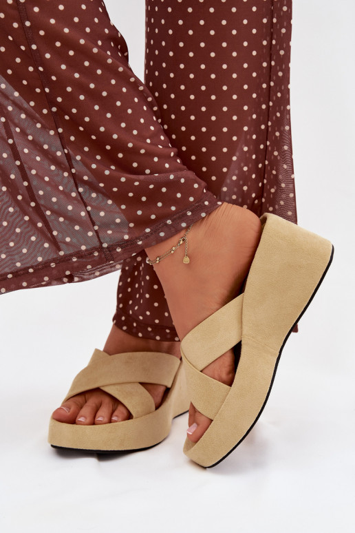 Calorine chinelos femininos em plataforma de camurça sintética amarelos