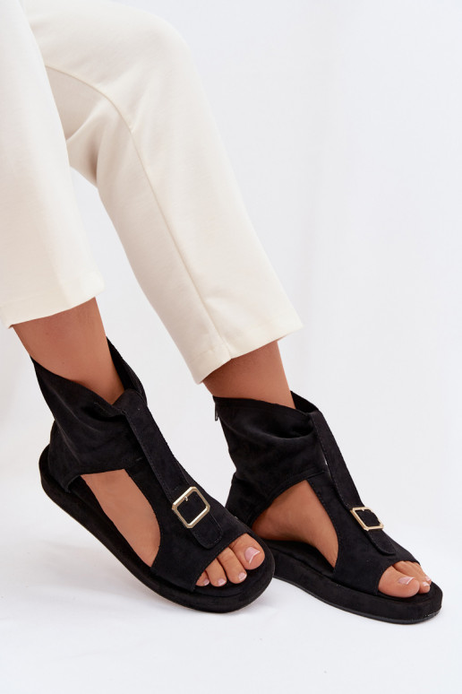 Sandálias femininas com uma bota cor preta Coralya