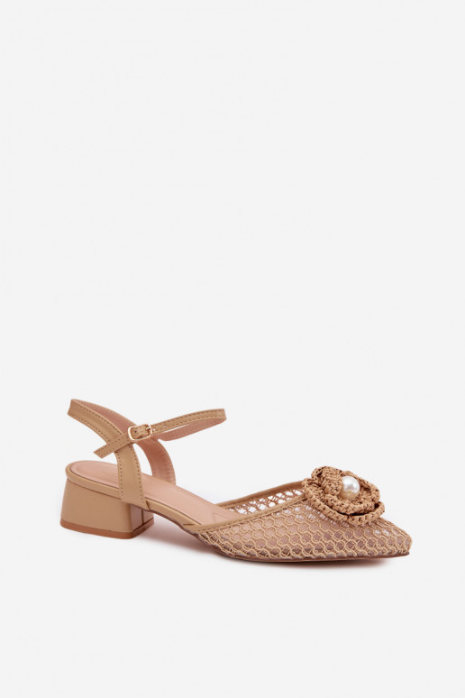 Sandálias femininas Klocke Com decorações Detalem bege Vionessa