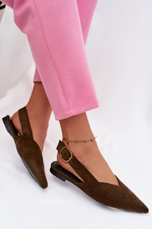 Bailarinas com fivelas douradas de camurça ecológicaoParae cor verde Palerra