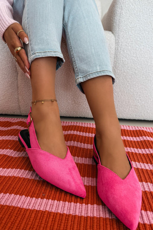 Bailarinas com fivelas douradas de camurça ecológicaoParae cor rosa Palerra