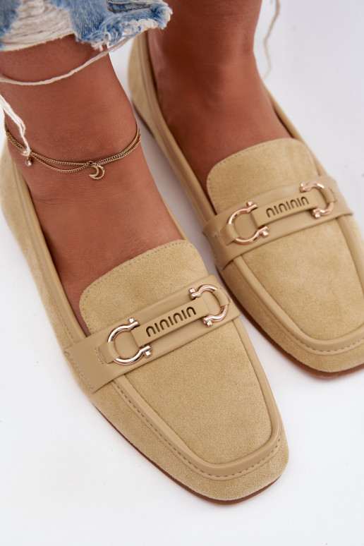 Mocassins femininos amarelos com elementos decorativos Evelora