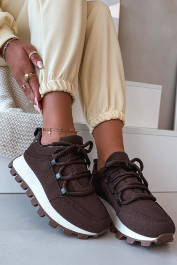 Tênis com plataforma cor chocolate Riadella 2