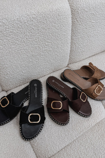 Chinelos femininos com salto largo com fivelas douradas cor marrom Selivelle 2