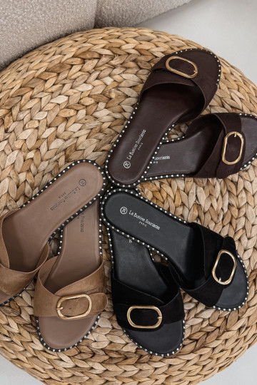 Chinelos femininos com salto largo com fivelas douradas CzekoladoParae Selivelle 2