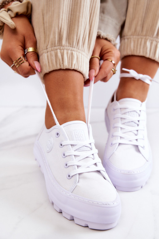 Sapatos femininos com uma plataforma BIG STAR JJ274488 cor branca