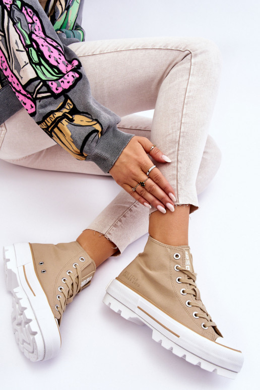Alto  sapatos casuais com uma plataforma Big Star LL274160 bege