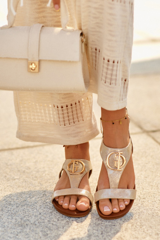 Sandálias rasteiras para mulheres com enfeites S.Barski KV27-051 cor dourada