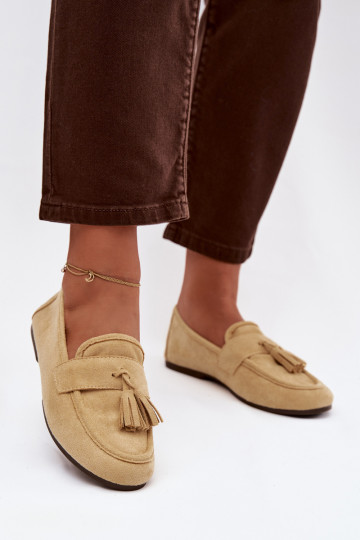 Mocassins femininos com franjas na cor amarela