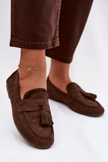Mocassins femininos com franjas na cor chocolate