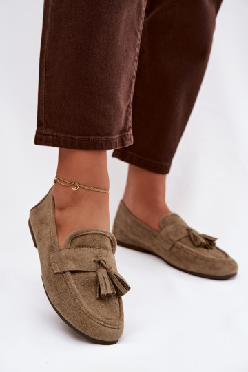 Mocassins femininos com franjas na cor verde 2