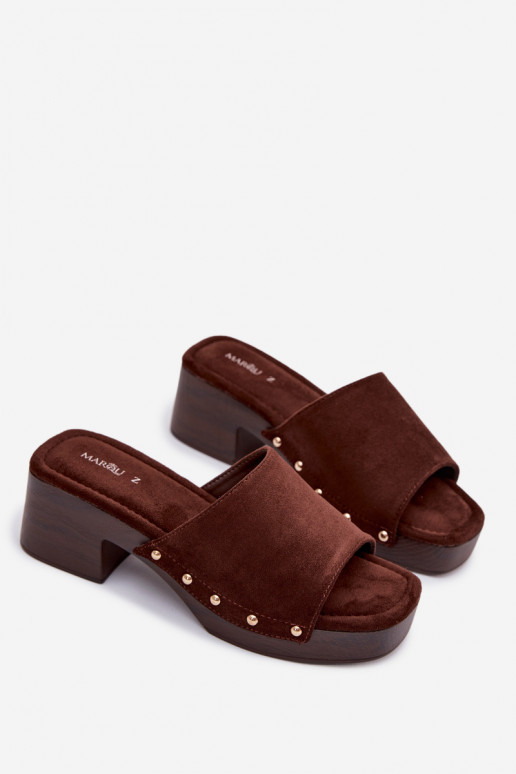 Chinelos femininos Klocke Ze cor douradami Pregos CzekoladoParae Davessa