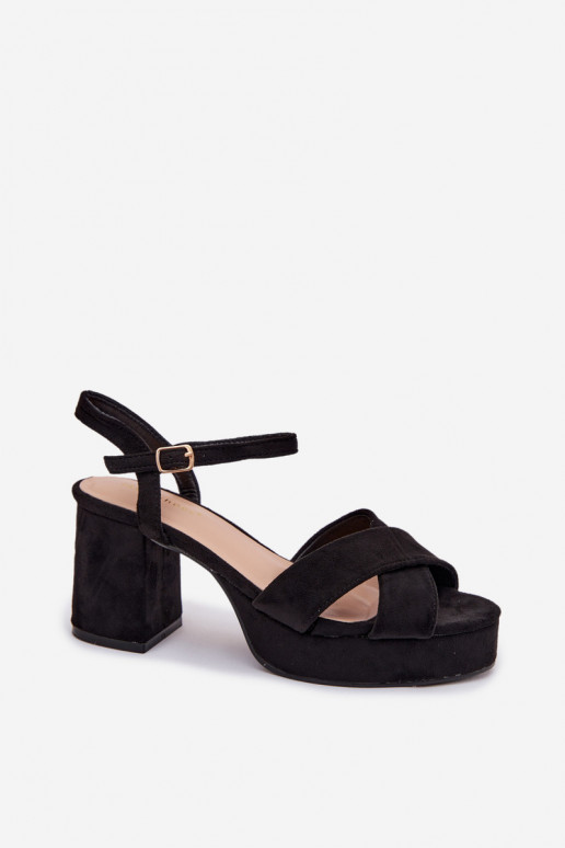 Sandálias femininas de salto alto cor preta Janelia