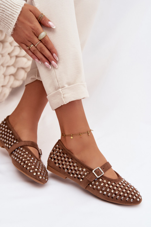 Bailarinas Feminino com elementos abertos com olhos brilhantes I Tirasem cor marrom EMilvessa