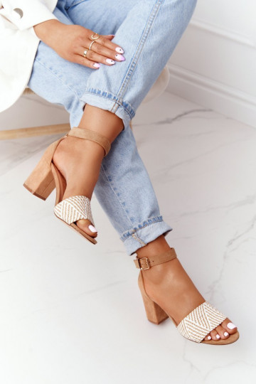 sandálias Com trança com salto marrom claro Honeymoon 2