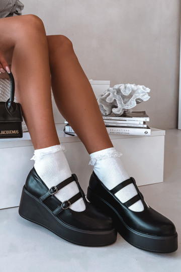 Sapatos femininos pretos com plataforma e tiras Jesivelle 2
