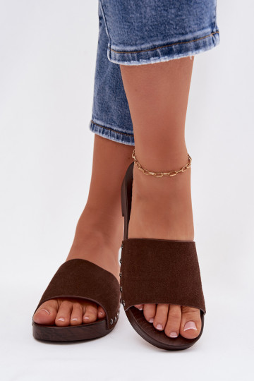 Chinelos femininos com rebites com salto largo CzekoladoParae Amelvessa 2