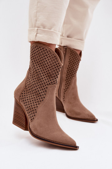 com elementos abertos Botas femininas bege Rivorina 2