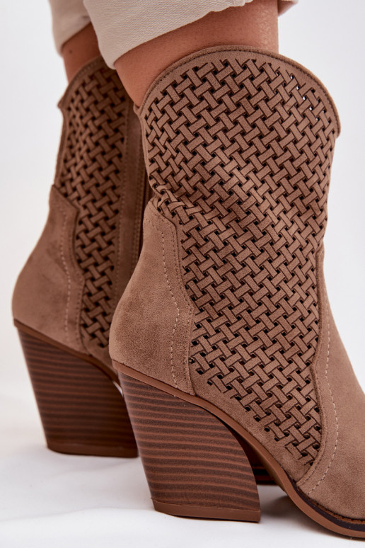 com elementos abertos Botas femininas bege Rivorina