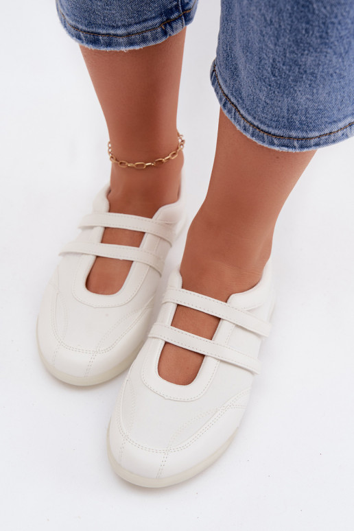 Estilo esportivo Bailarinas Feminino com listras cor branca Farvessa