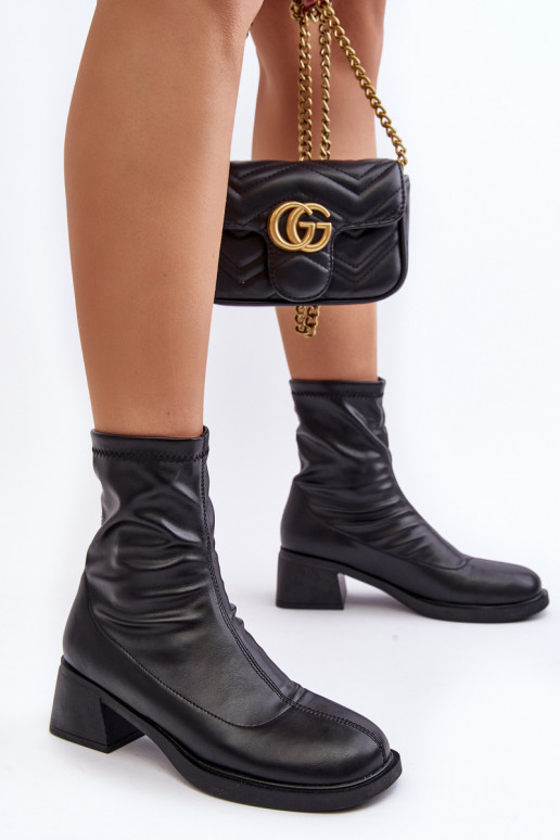 Botas femininas De salto baixo cor preta Aphroteia