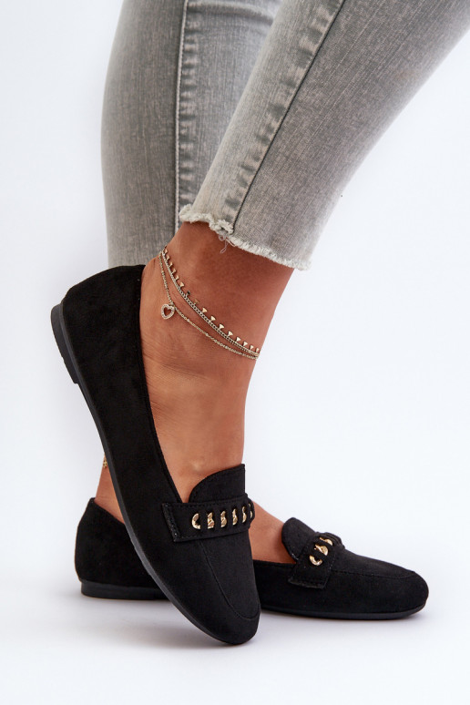 Mocassins brilhantes Feminino com correntes cor preta Aredilla