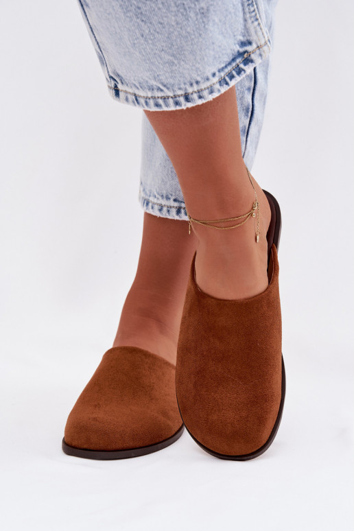 Chinelos Apartamento femininode camurça ecológicau cor marrom Veronelle