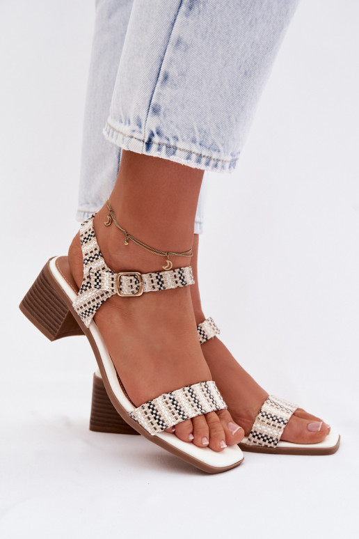 Sandálias femininas Klocke cor branca Sabela