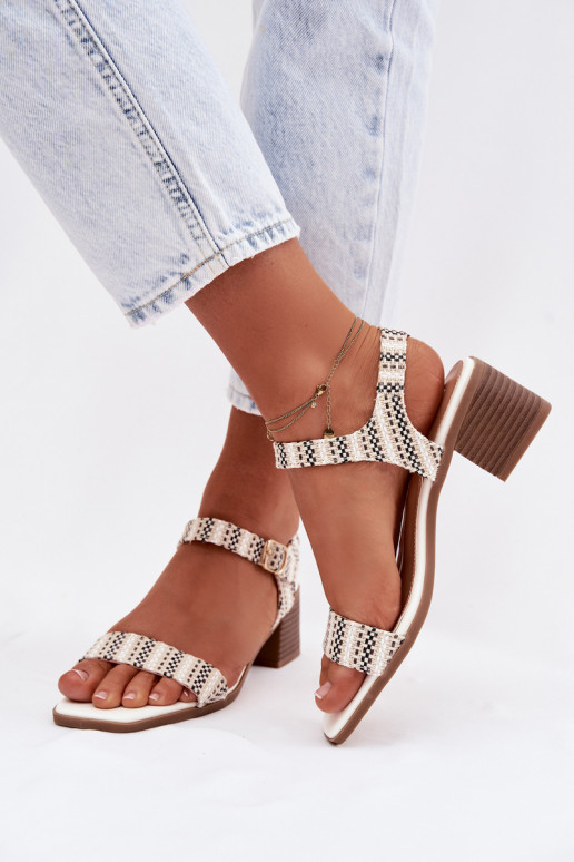 Sandálias femininas Klocke cor branca Sabela