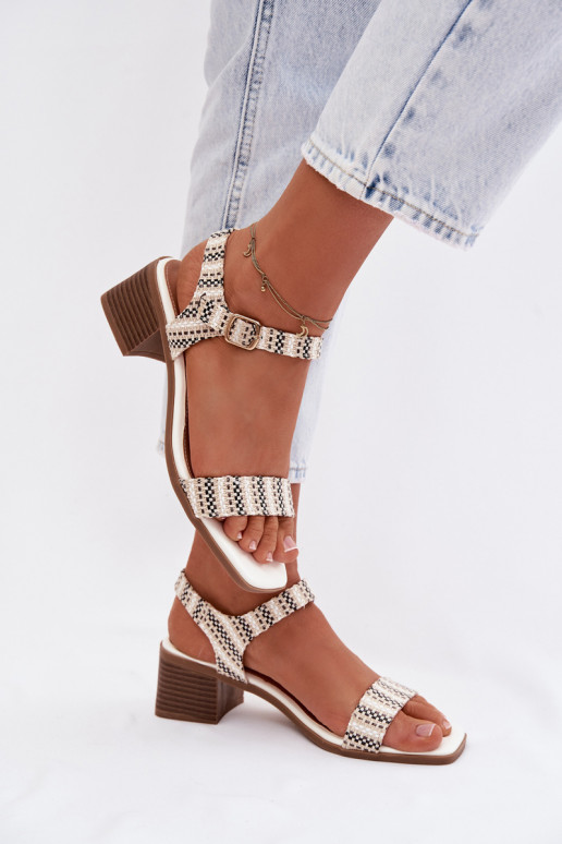 Sandálias femininas Klocke cor branca Sabela