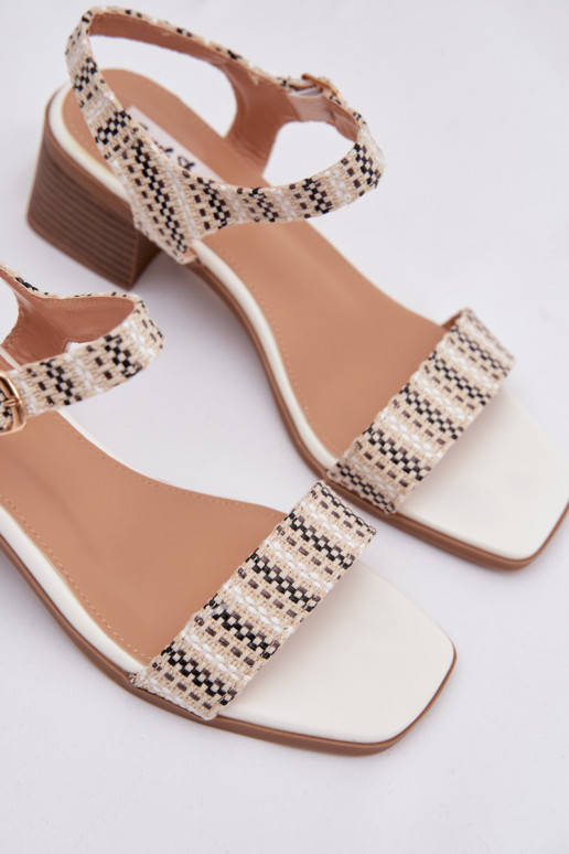 Sandálias femininas Klocke cor branca Sabela