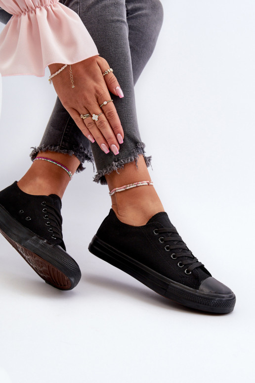 Tênis modelo clássico Baixo cor preta Caelira