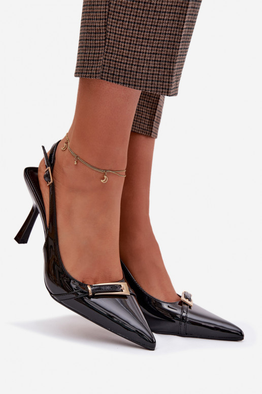 Sandálias lacadas para mulheres com salto fino com fivelas douradas cor preta Bellivra