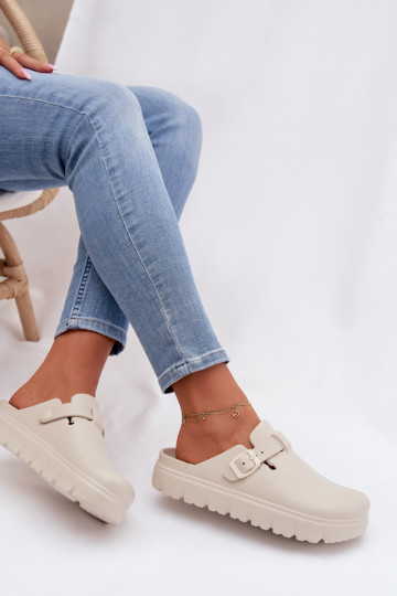 Chinelos leves Chinelos femininos com alças I com fivelas bege Larinie