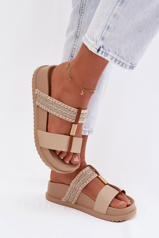 Chinelos femininos com uma plataforma com listras I cor douradam Detalem bege Tahlia