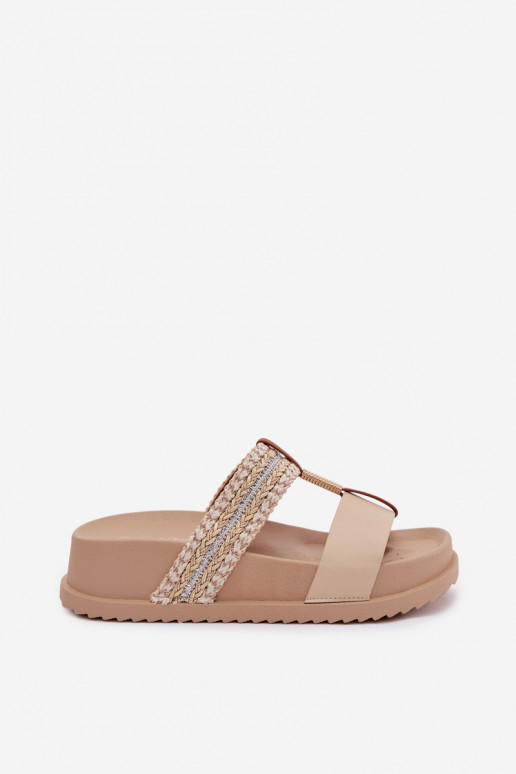 Chinelos femininos com uma plataforma com listras I cor douradam Detalem bege Tahlia