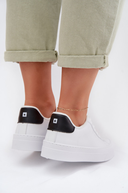 À modalo de tênis Feminino de couro ecológico Big Star TT274928 HI-POLY SYSTEM cor branca