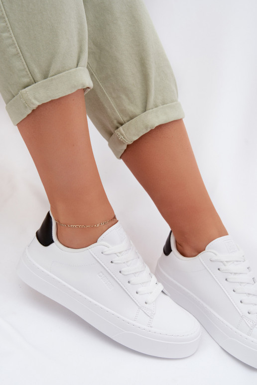 À modalo de tênis Feminino de couro ecológico Big Star TT274928 HI-POLY SYSTEM cor branca