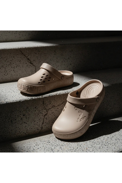 Chinelos Tamancos Feminino Chinelos leves Big Star TT274A083 bege