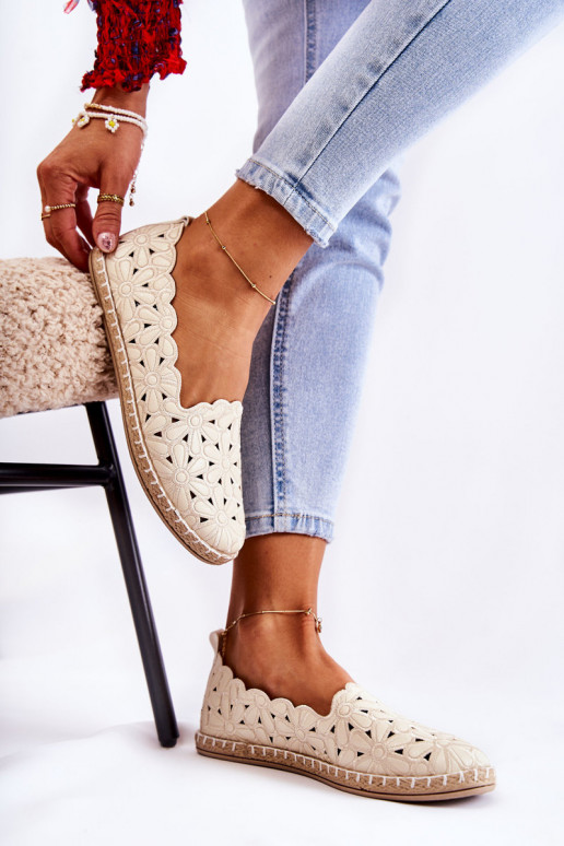 Feminino Um modelo atraente Bailarinas com flores bege Vennice