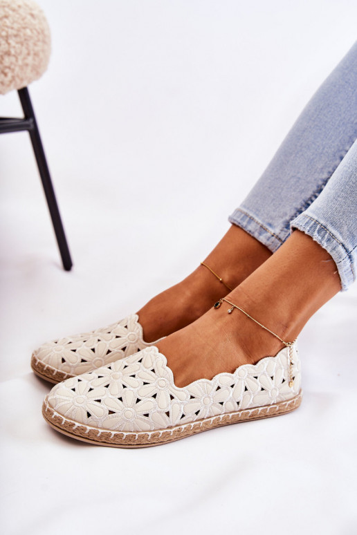 Feminino Um modelo atraente Bailarinas com flores cor branca Vennice