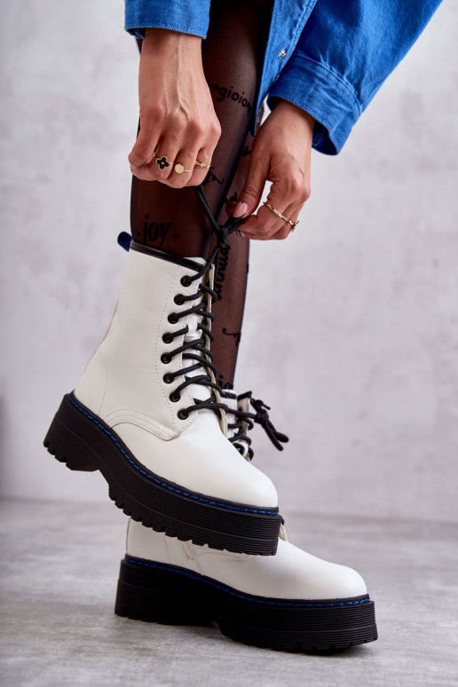 Feminino com alças Sapatos marrons femininos cor branca Callie